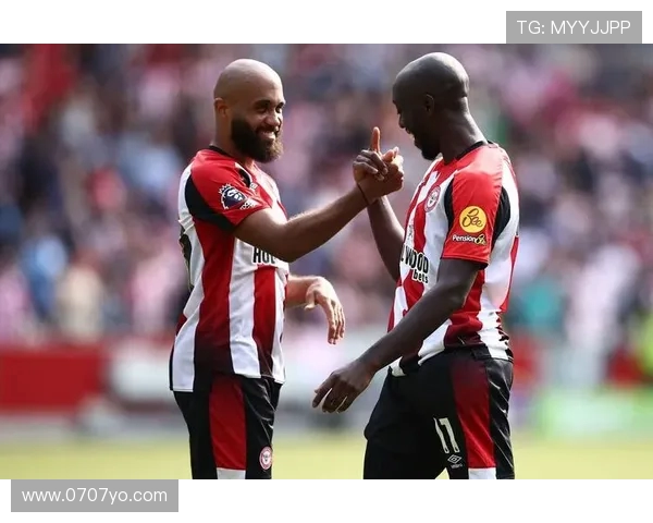 曼联放弃姆贝乌莫！瞄准塞门约或埃泽替代，拒绝支付溢价(2)